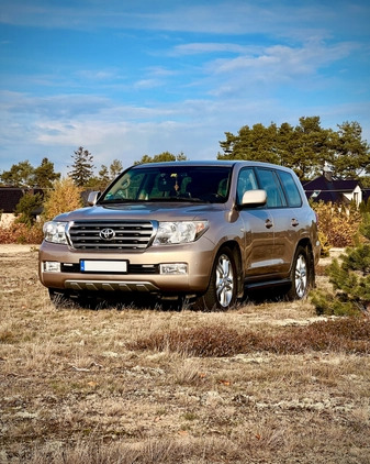 Toyota Land Cruiser cena 169690 przebieg: 190400, rok produkcji 2008 z Tyczyn małe 211